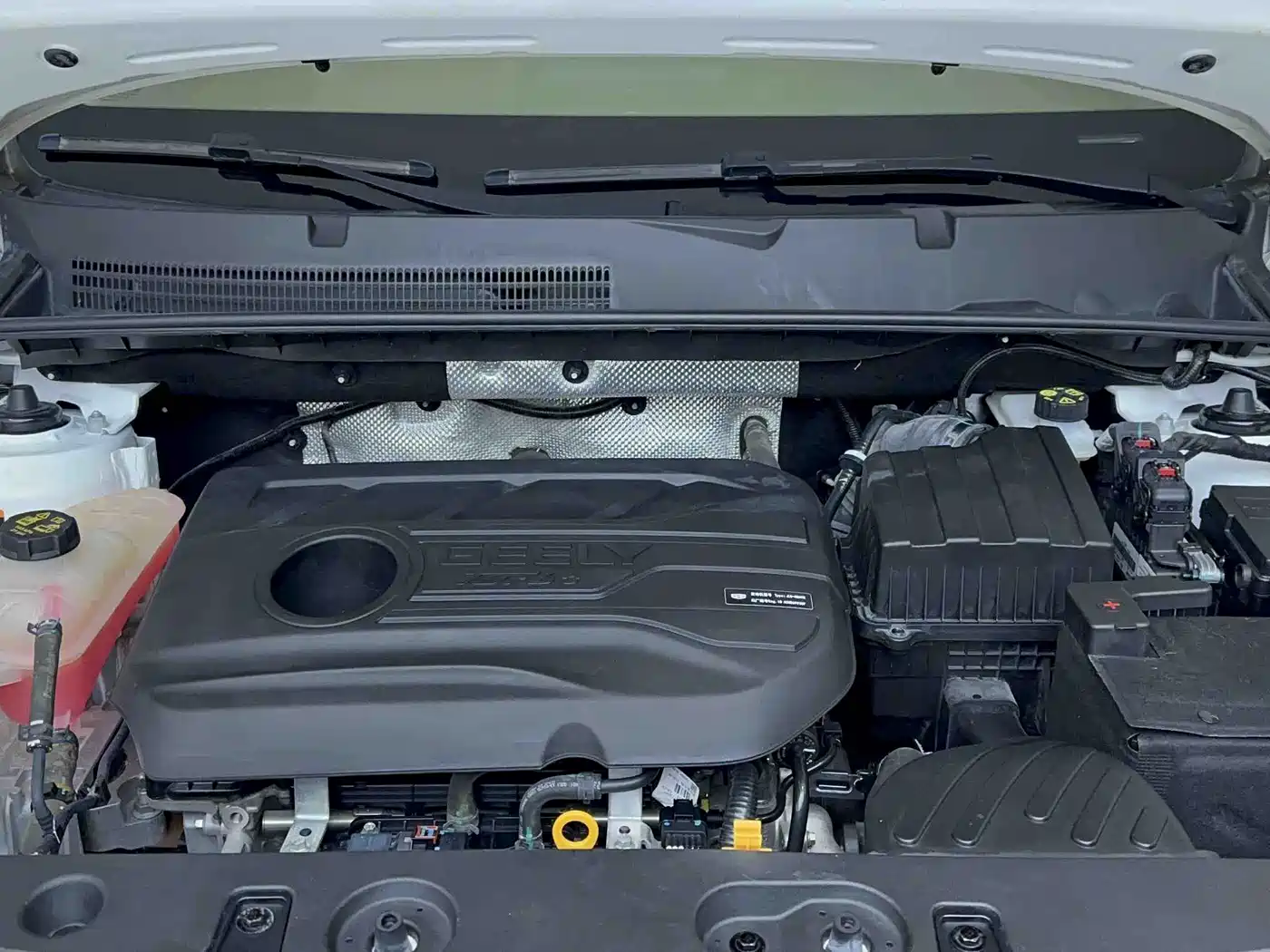 Geely Emgrand X6 2023 2021 Model PRO 1.4T Automatic Premium