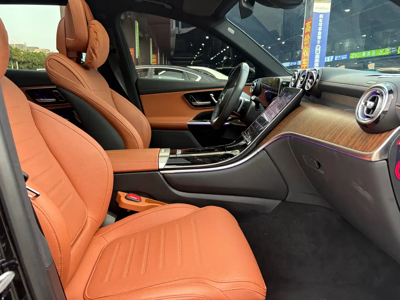 Mercedes-Benz GLC 2024 GLC 300 L 4MATIC Dynamic 5-seater фото 12