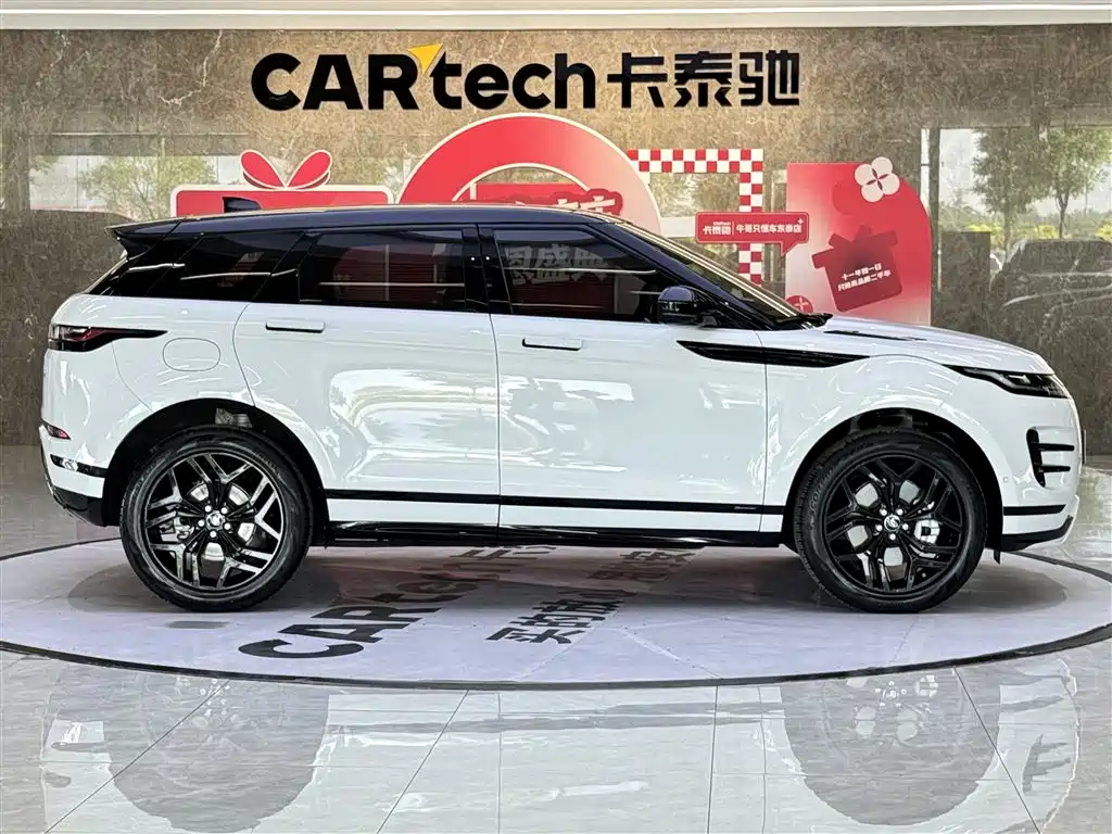 Land Rover Range Rover Evoque 2020 Model 249PS R-DYNAMIC S Gloss Black Sport Edition фото 4