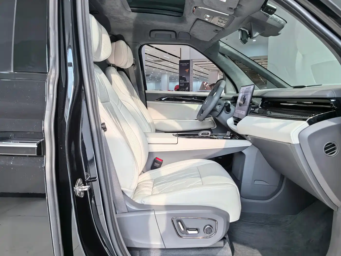 ZEEKR EXTREME KRYPTON 009