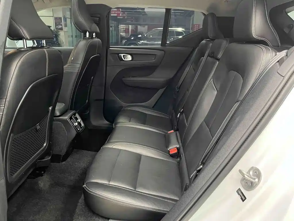 Volvo XC40 2023 2023 B4 AWD Zhiyuan Luxury Edition