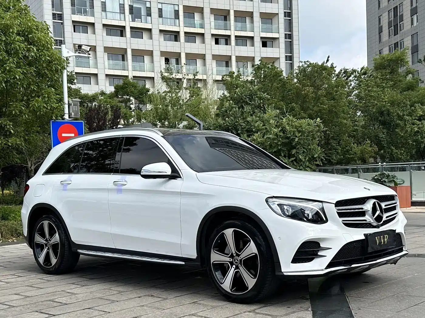 Mercedes-Benz GLC 2019 Facelift GLC 300 L 4MATIC Dynamic фото 2