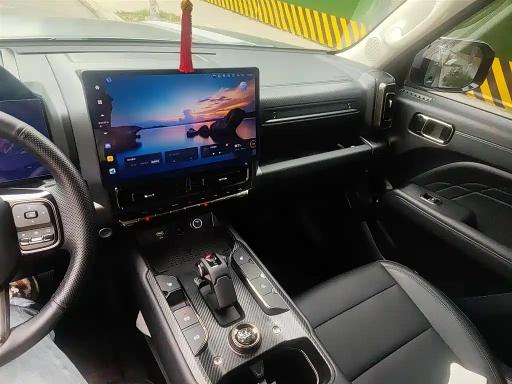 Haval Meng Long NEV 2024 Hi4 102 Pro фото 9