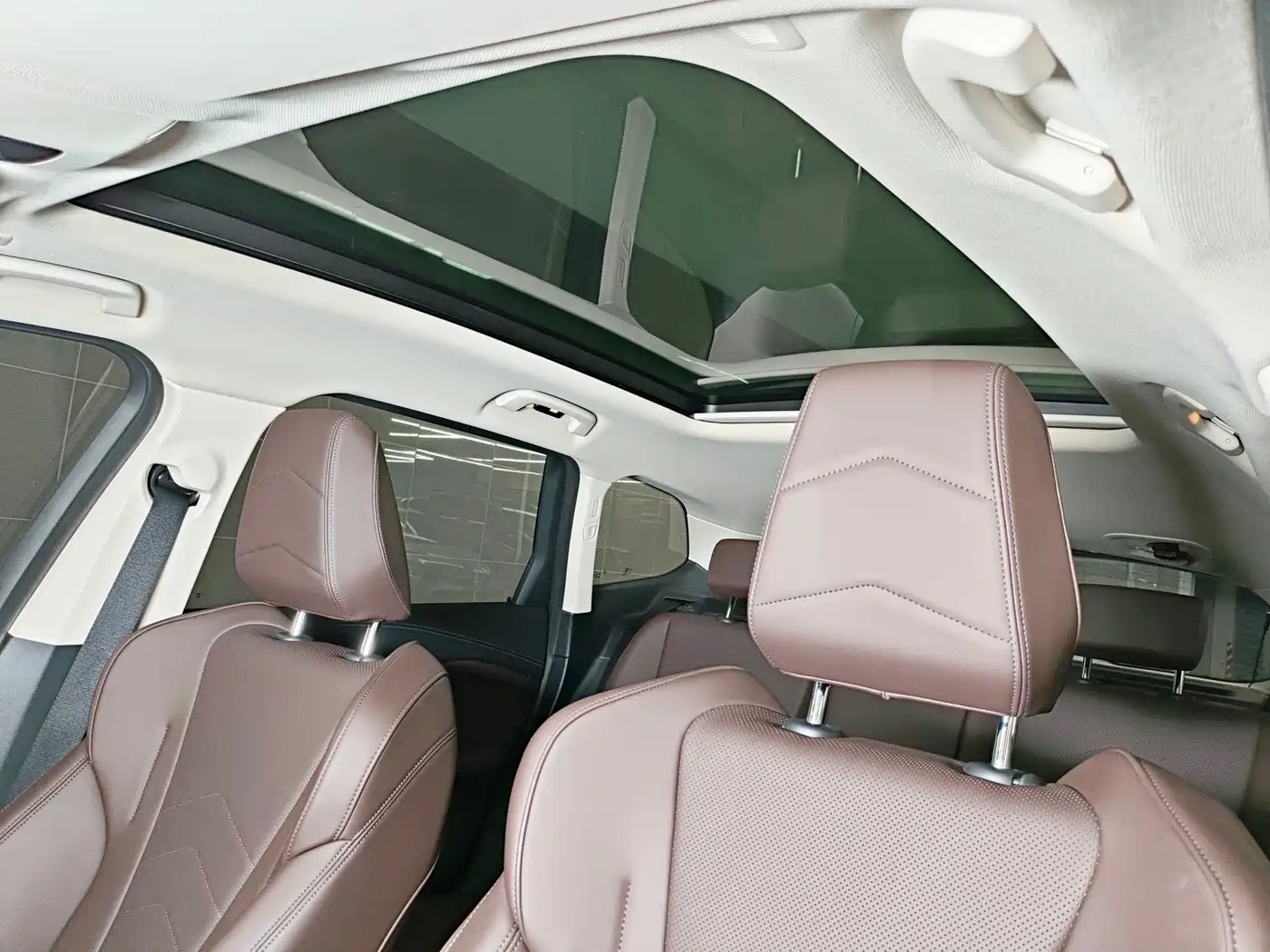 BMW iX1 2023 xDrive30L X Design Package фото 7