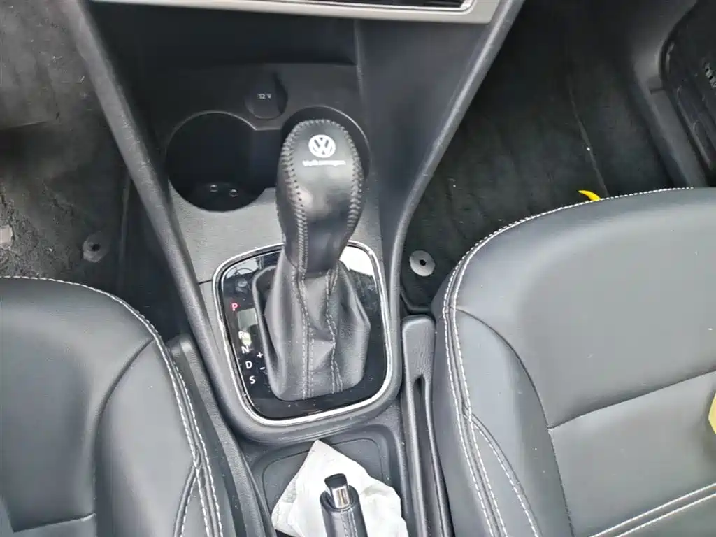 Volkswagen Polo 2018 1.5L Cross Polo Auto фото 14