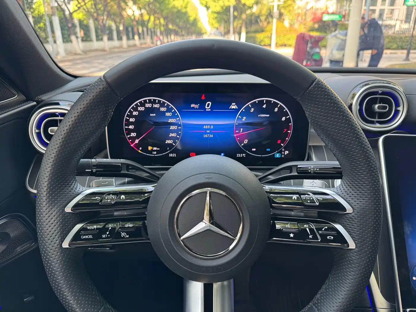 Mercedes-Benz C-Class 2025 C 260 L Sport Edition фото 10