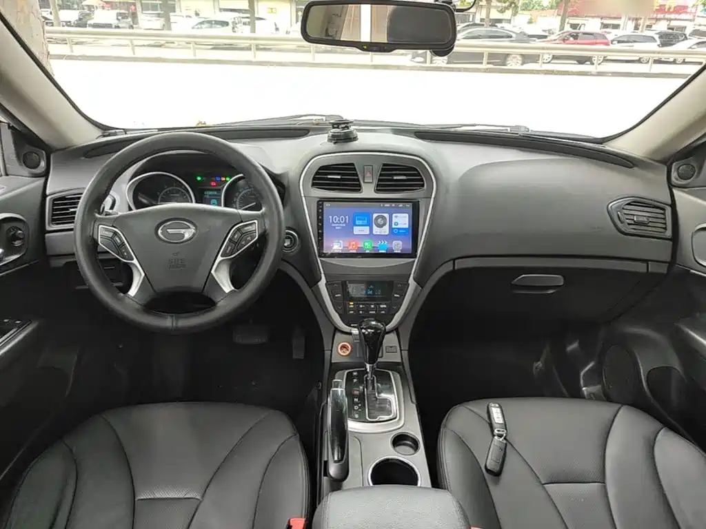 GAC Trumpchi Trumpchi GS5 2014 2012 2.0L Automatic 2WD Anniversary Edition