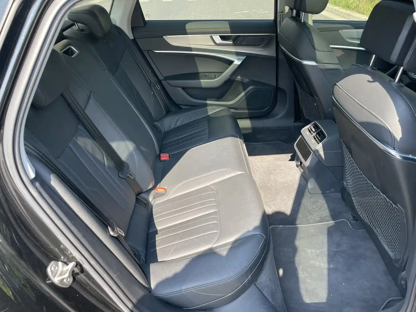 Audi A6L 2021 45 TFSI Exclusive Elegance фото 8