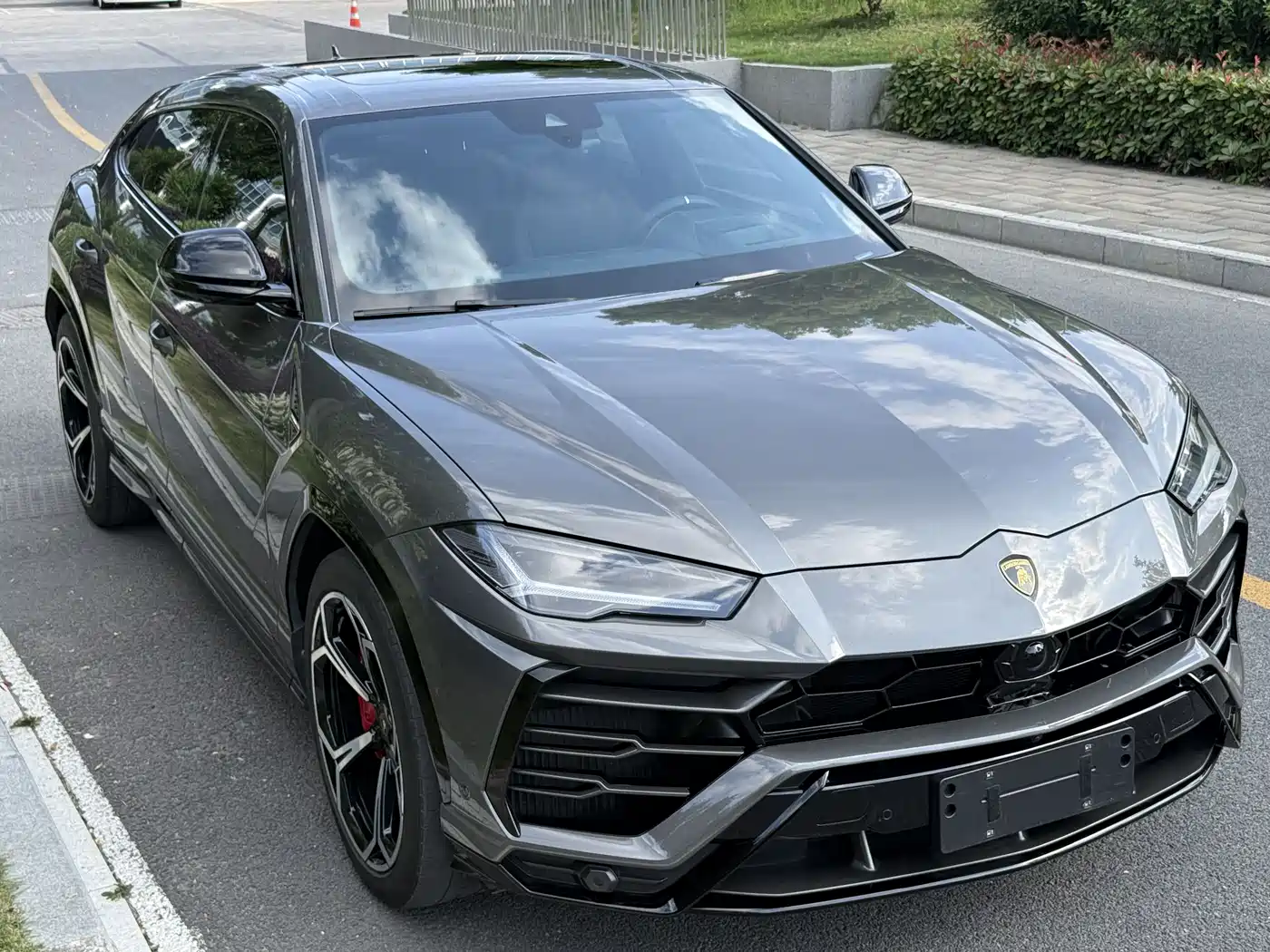 Lamborghini Urus 2021 4.0T V8 фото 3