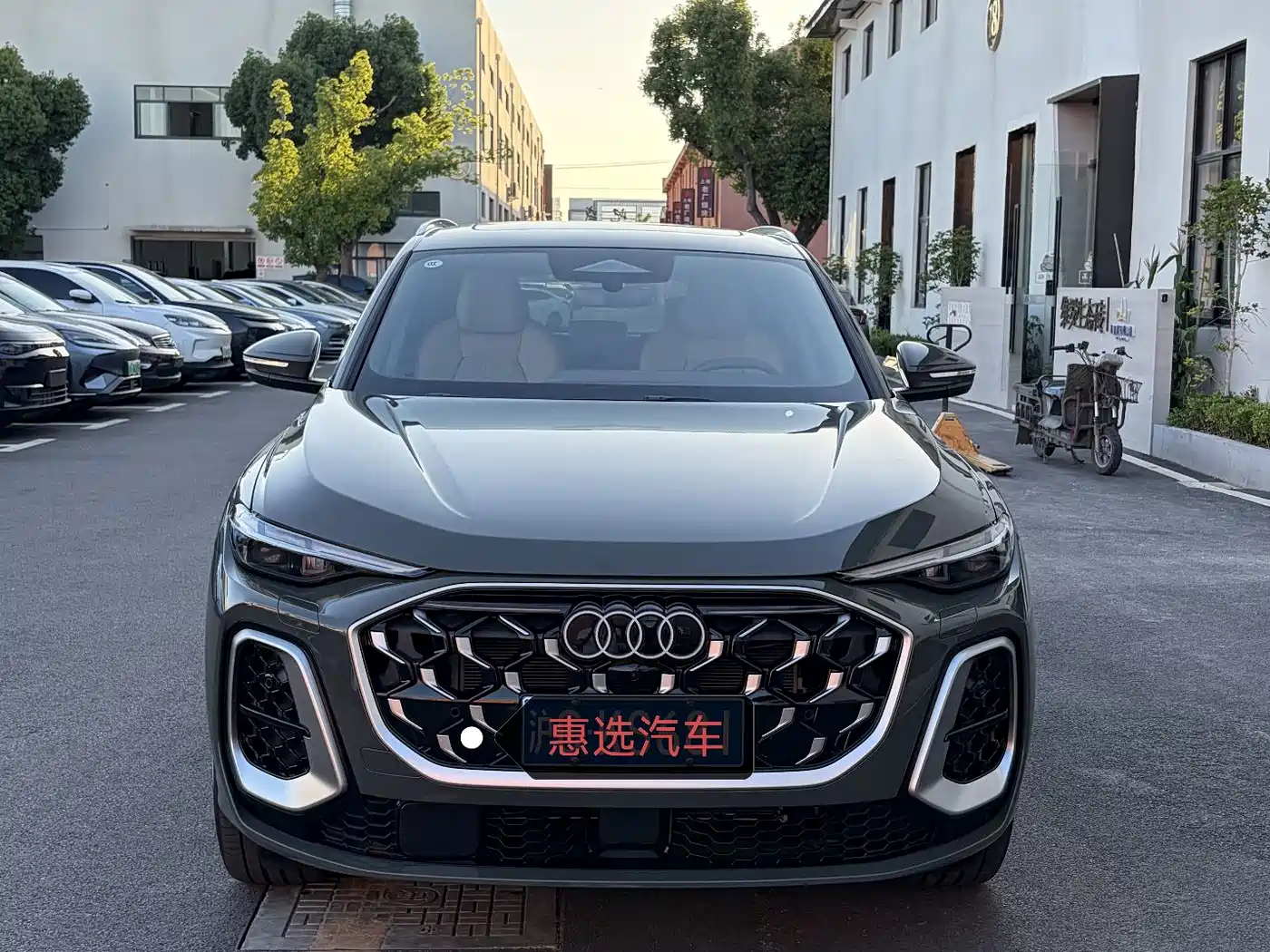 Audi Q5L 2026 Luxury Sport 150kW фото 2