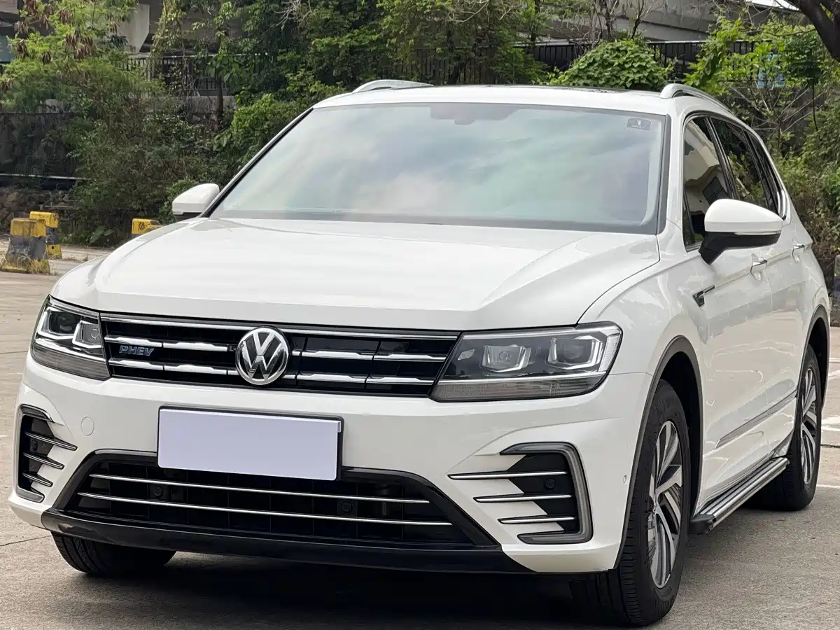 Volkswagen Tiguan L PHEV 2021