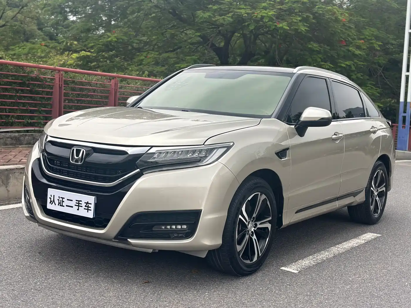 Honda UR-V 2017 370TURBO 2WD Premium Edition China V