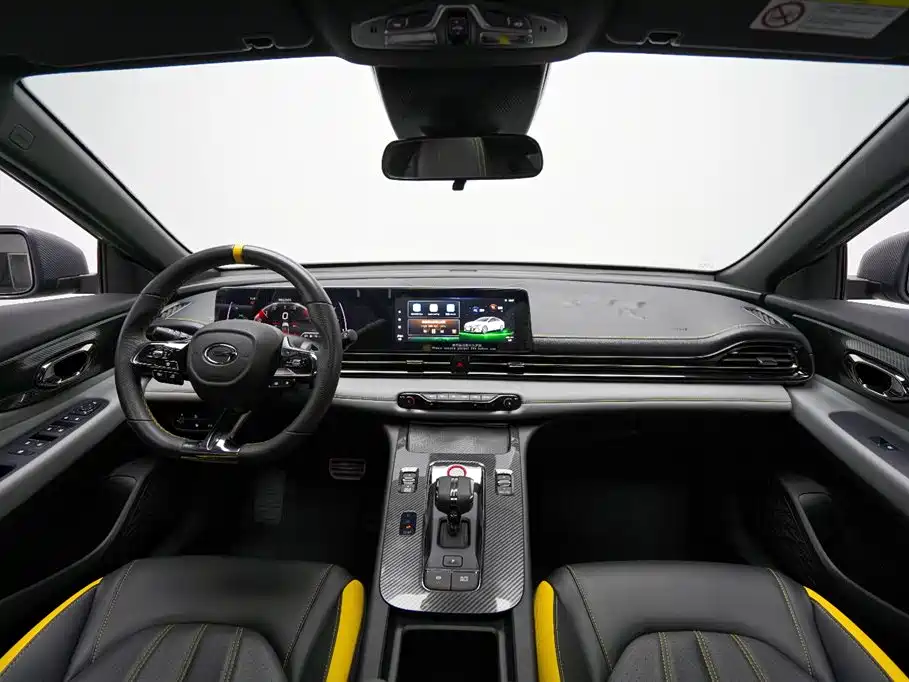 GAC Trumpchi Trumpchi Emkoo 2021 270T DCT J15 Edition фото 12