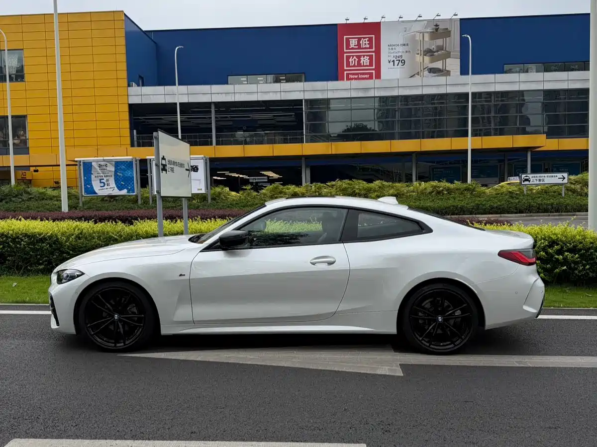BMW 4 Series 2021 425i M Sport Black Night Edition фото 31