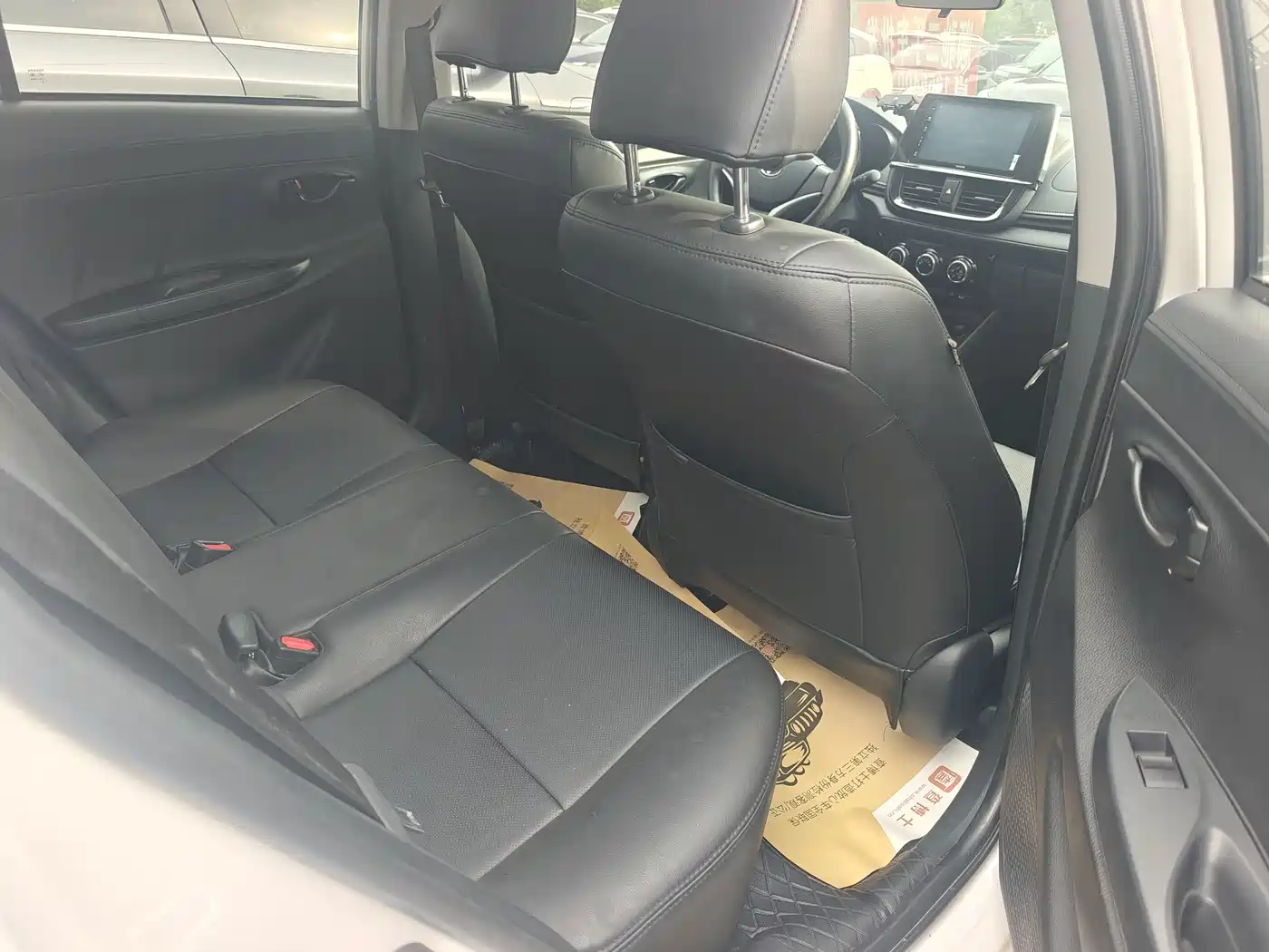 Toyota Vios FS 2022 1.5L 20th Anniversary Edition фото 8