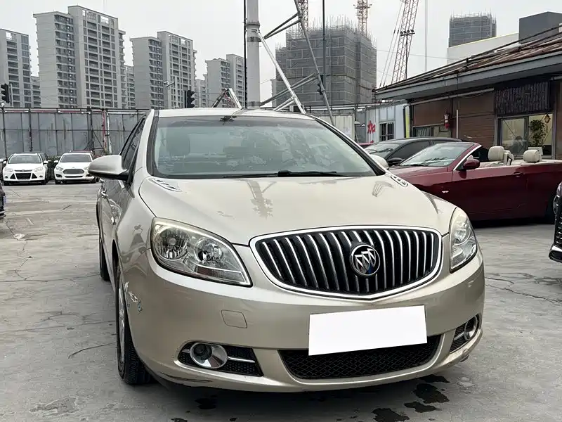 Buick Excelle 2013 Model GT 1.6L Manual Progressive фото 3