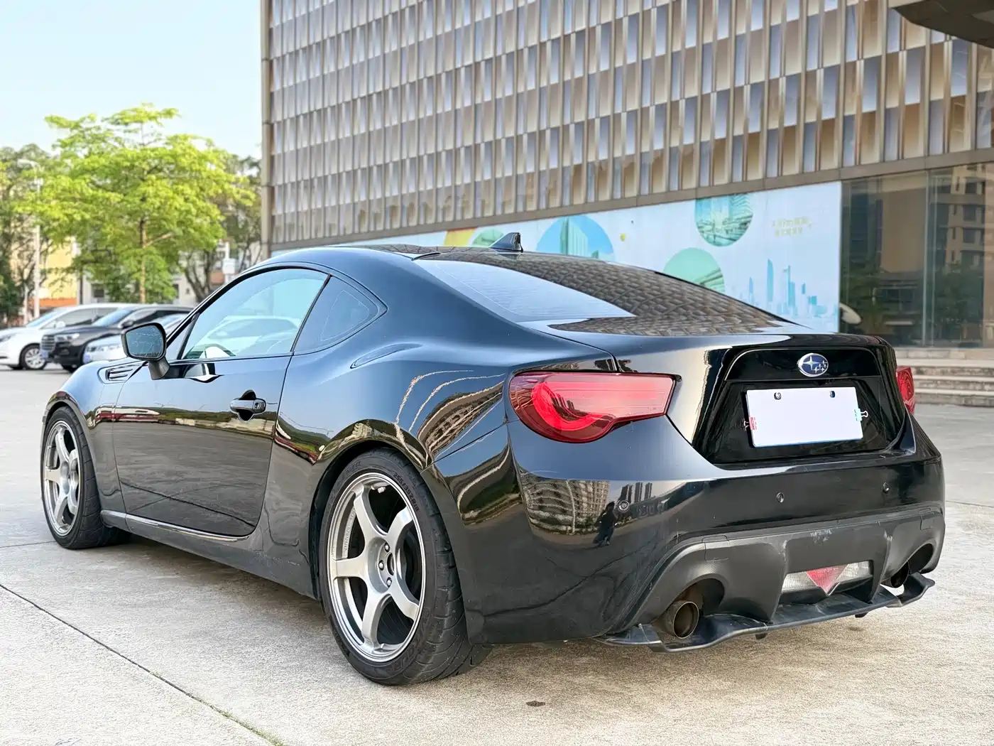 Subaru BRZ 2015 2.0i Manual фото 9