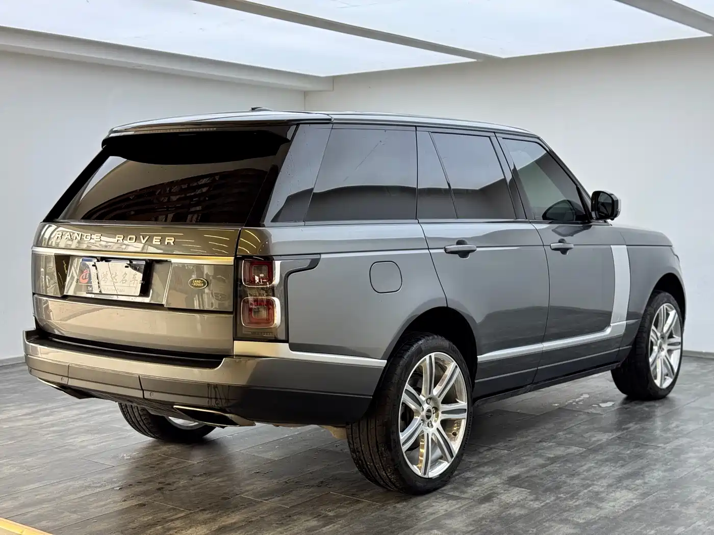 Land Rover Range Rover 2015 3.0 TDV6 Vogue фото 7