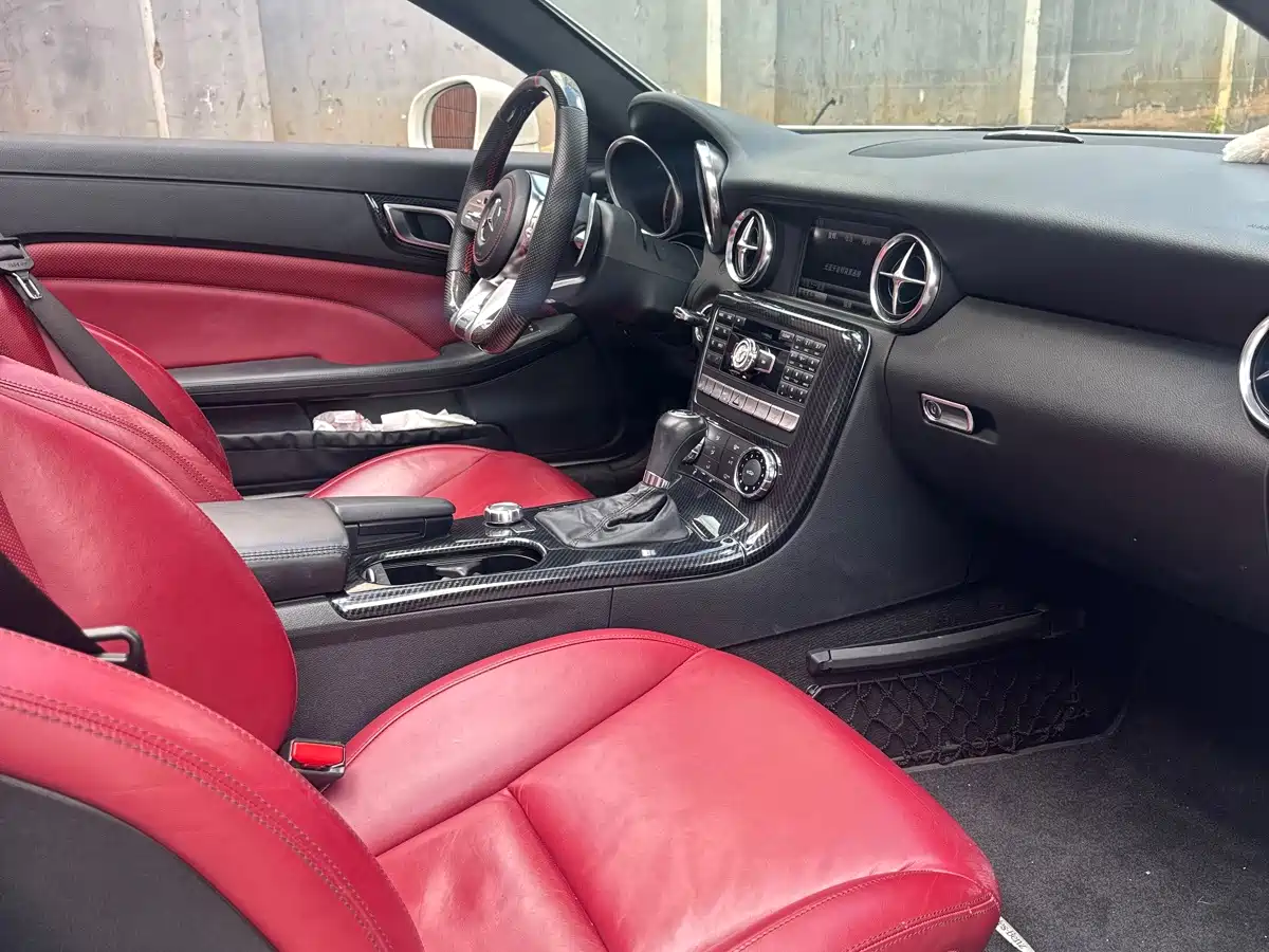 Mercedes-Benz SLK-Class 2012 2011 SLK 200 Luxury Sport