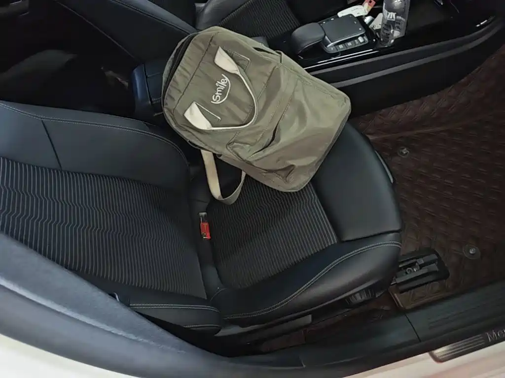 Mercedes-Benz A-Class (Import) 2020 2019 A 200 Dynamic Version