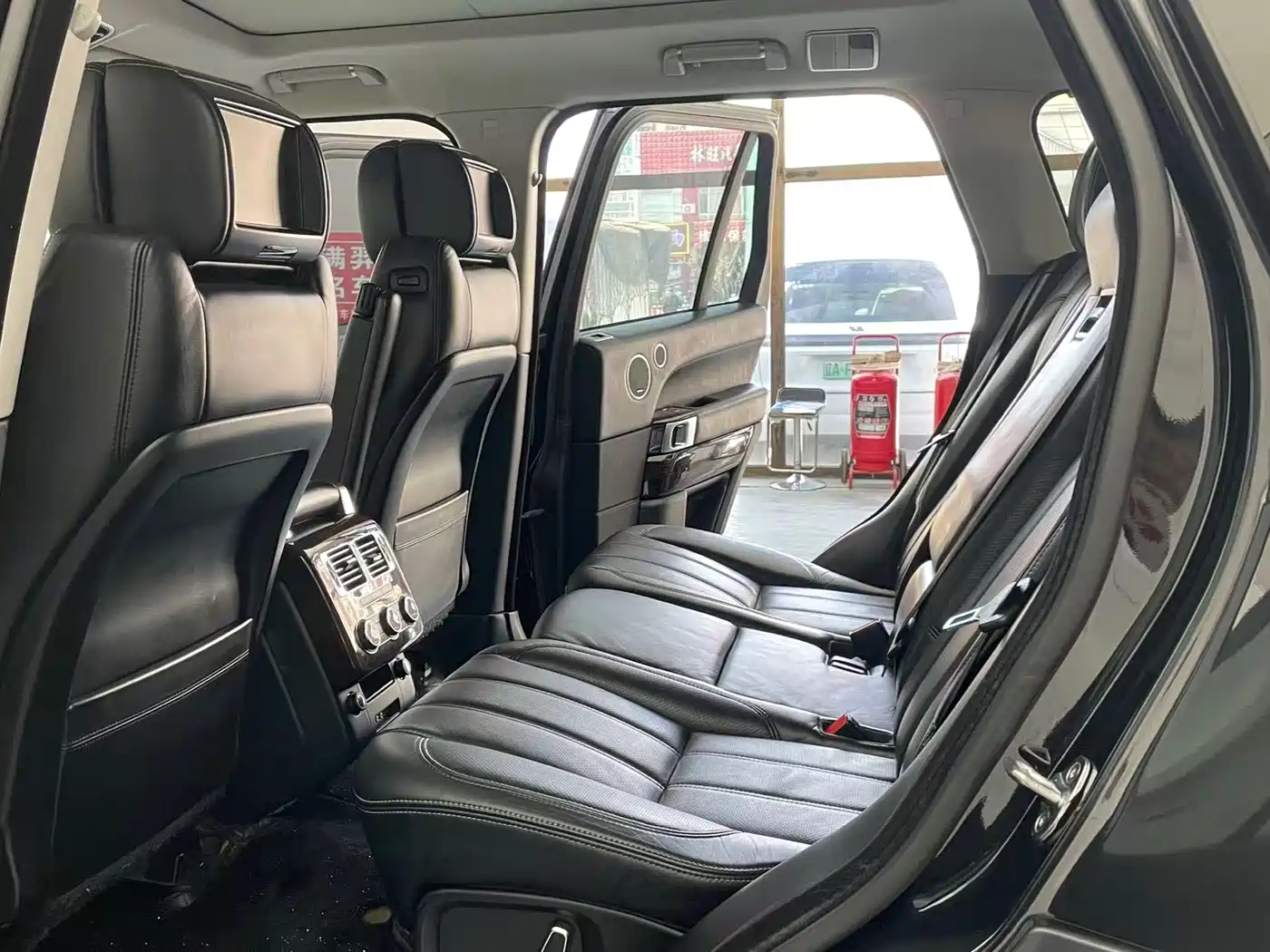 Land Rover Range Rover 2013 NA 5.0 V8 Vogue фото 9