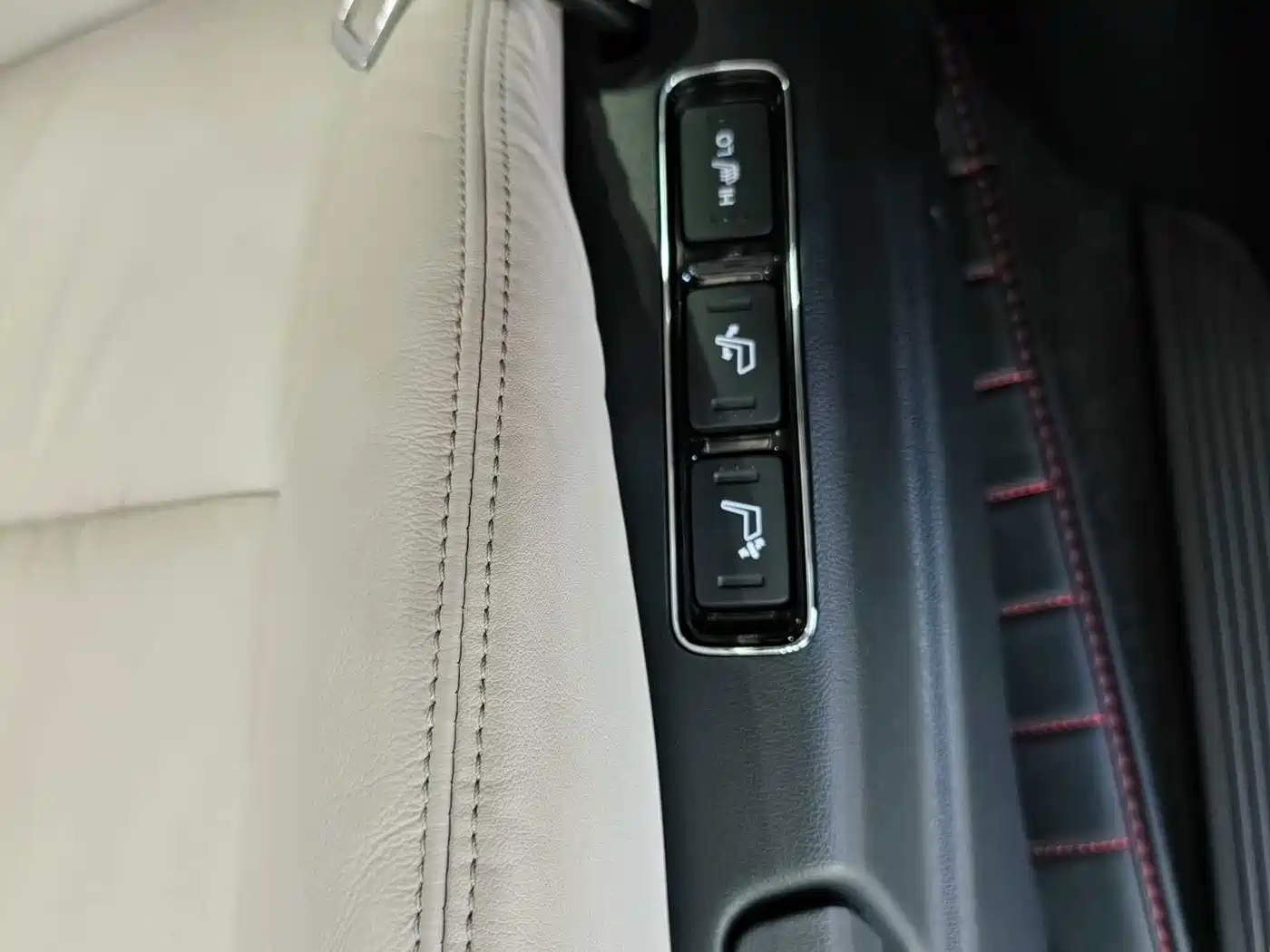 Honda Elysion 2024 2024 2.0L e:HEV Luxury Edition
