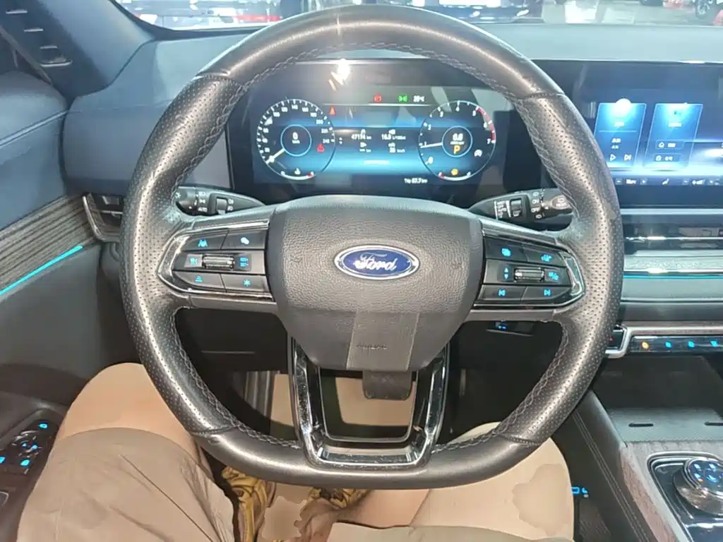 Ford Lingrui 2023 2022 Facelift EcoBoost 170 Premium PLUS