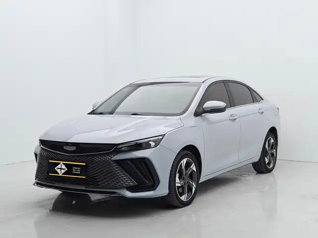 Geely Emgrand L HiP 2022