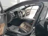 Фото 4 - Volvo S90