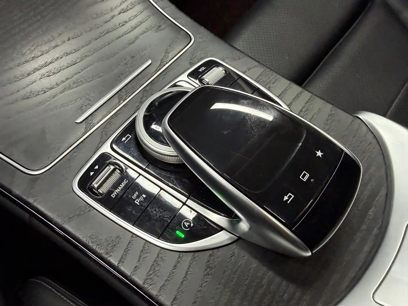 Mercedes-Benz C-Class 2016 C 180 L Sport фото 20