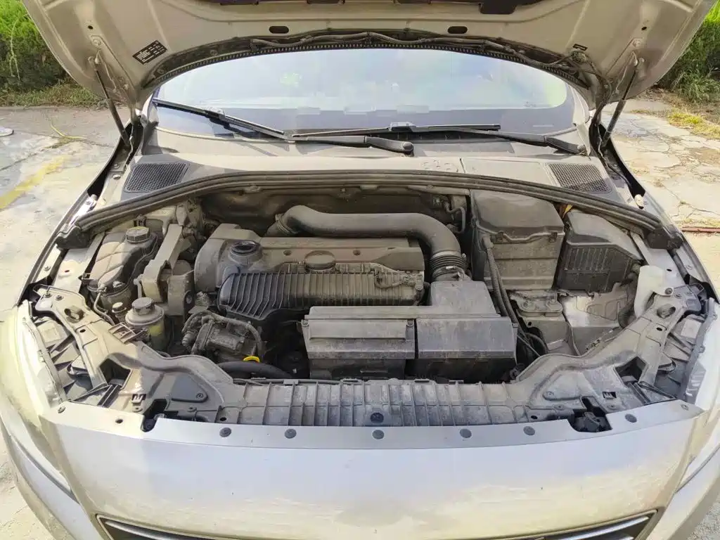 Photo 9 - Volvo S60