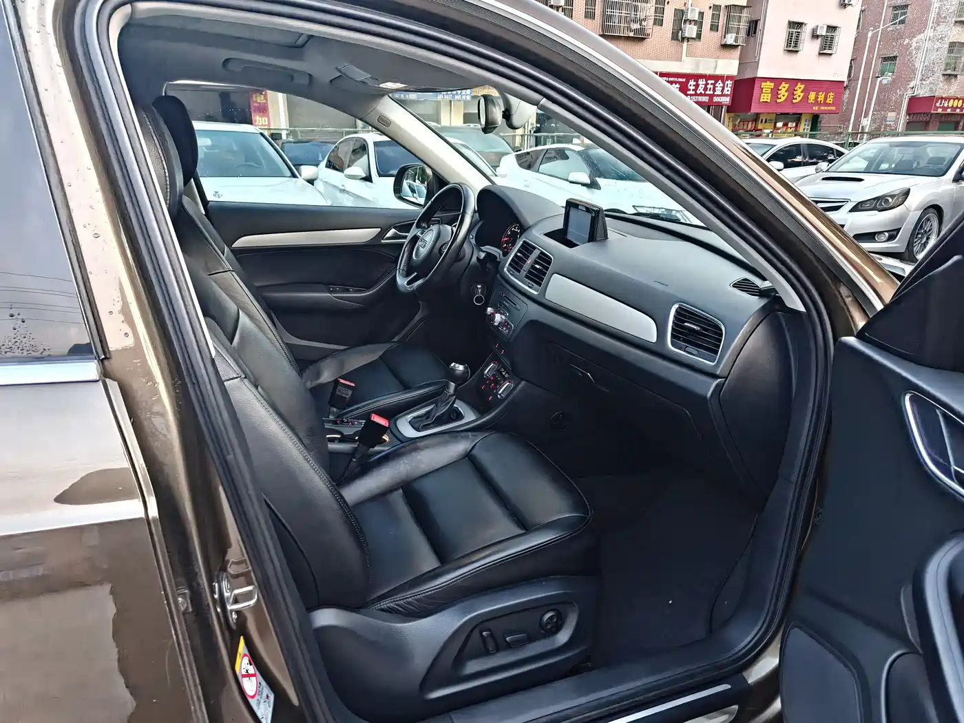 Audi Q3 2015 35 TFSI Progressive фото 60