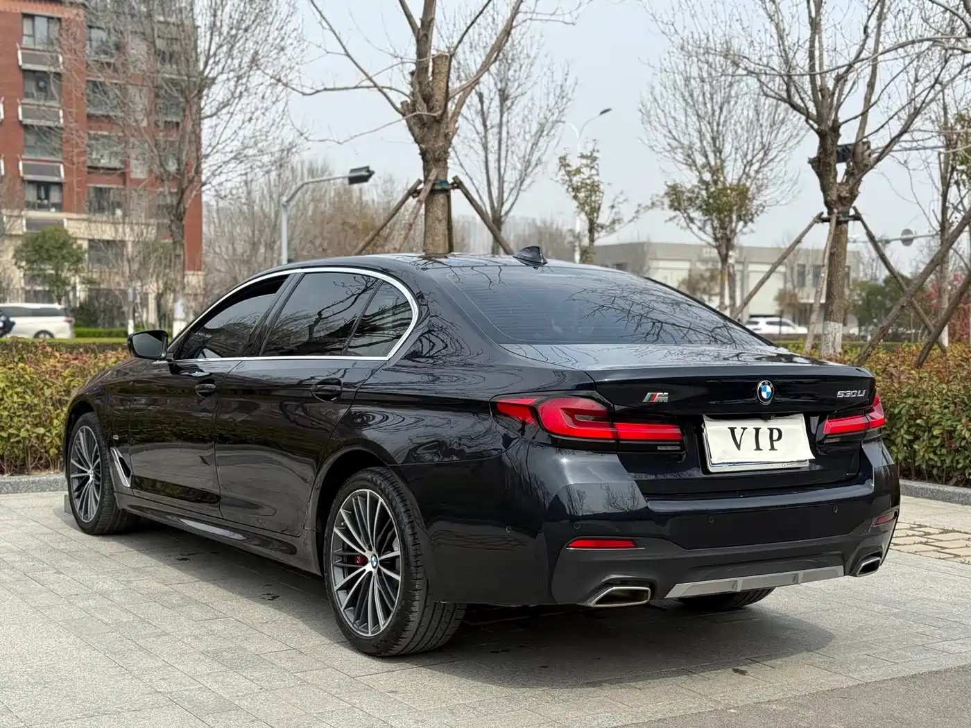BMW 5 Series 2022 Facelift 530Li Leading M Sport Package фото 19