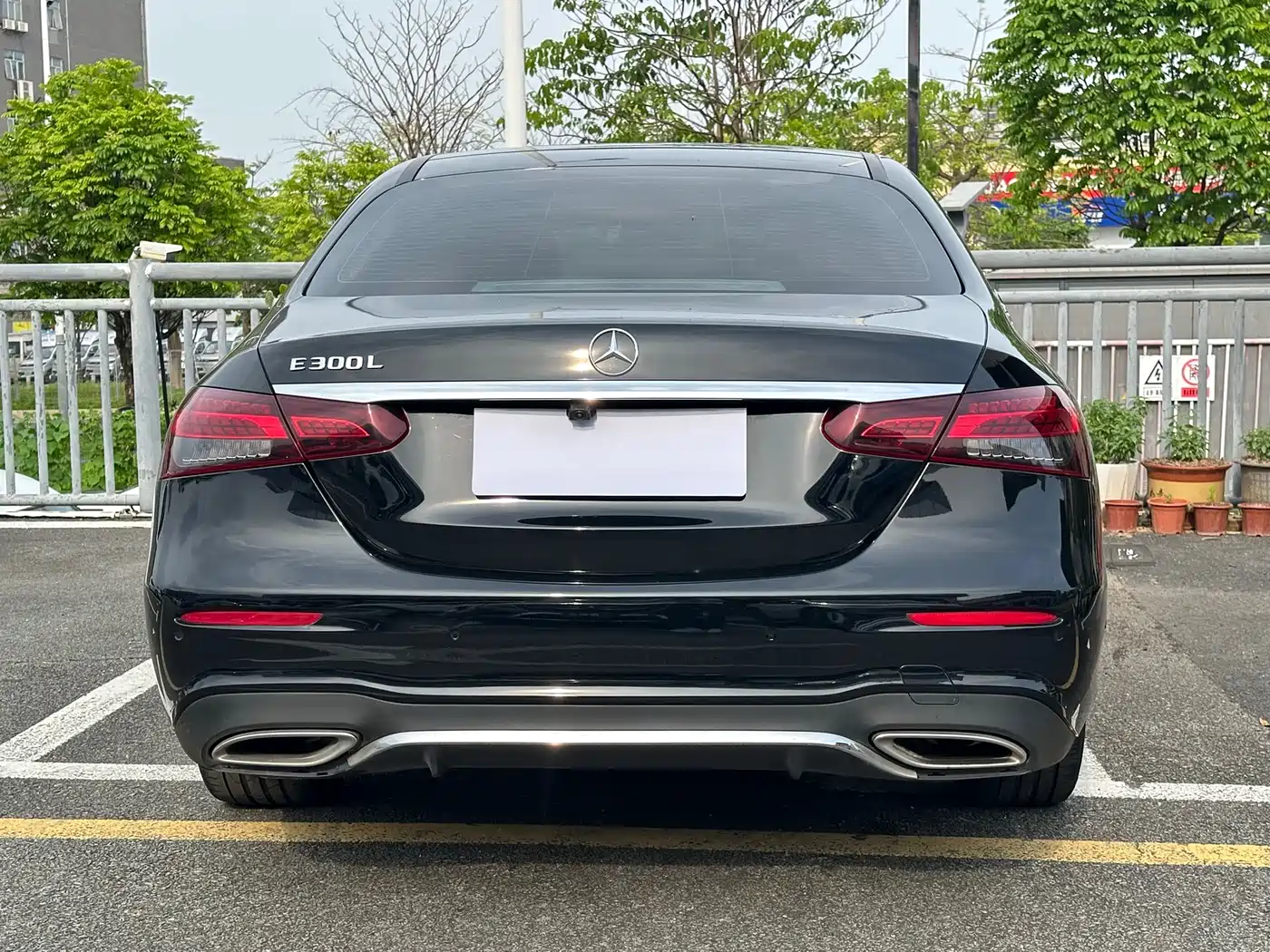 Mercedes-Benz E-Class 2021 E 300 L Sport Luxury Edition фото 8