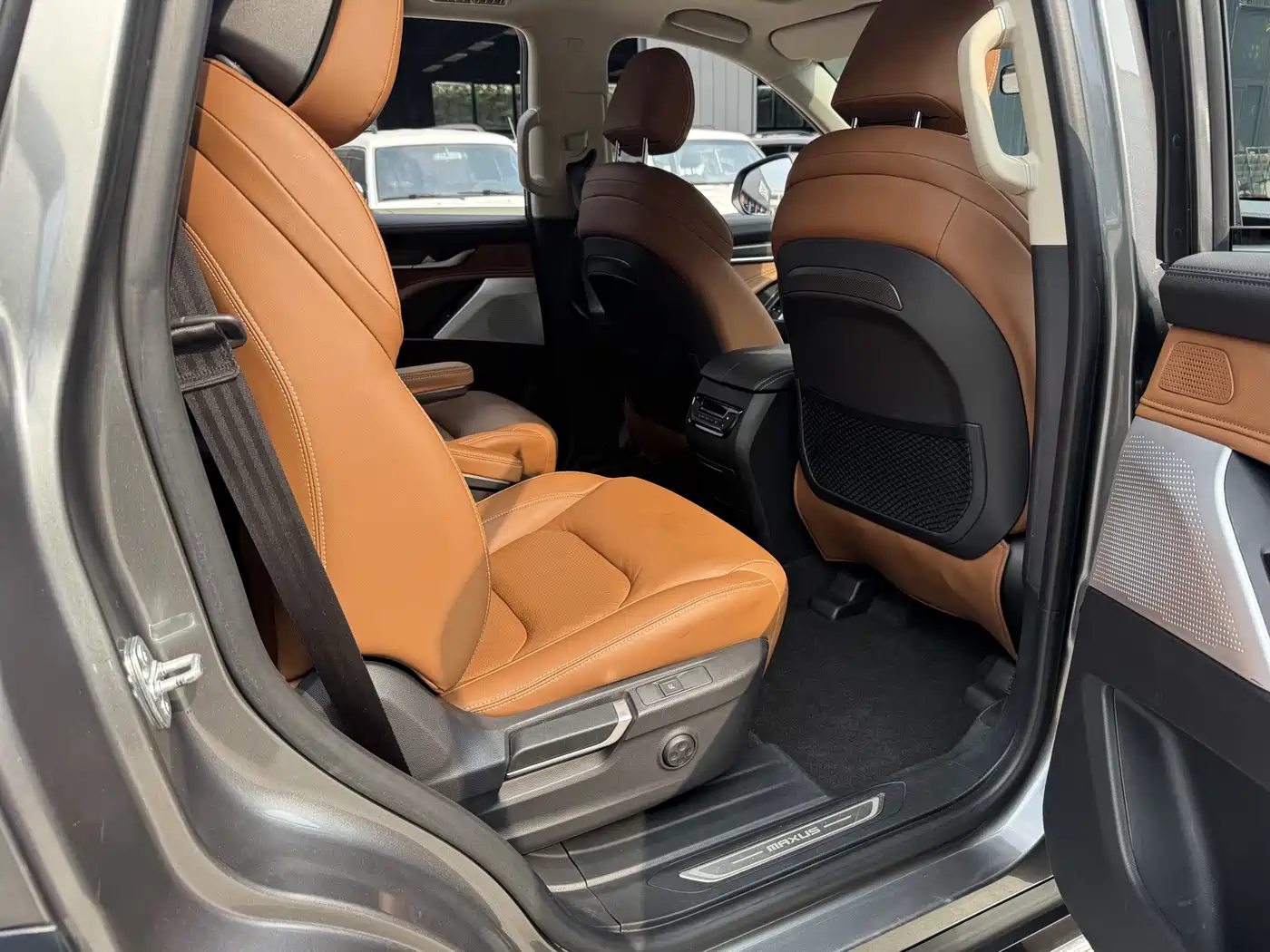 SAIC Maxus D90 2018 2017 2.0T Automatic 4WD Polaris