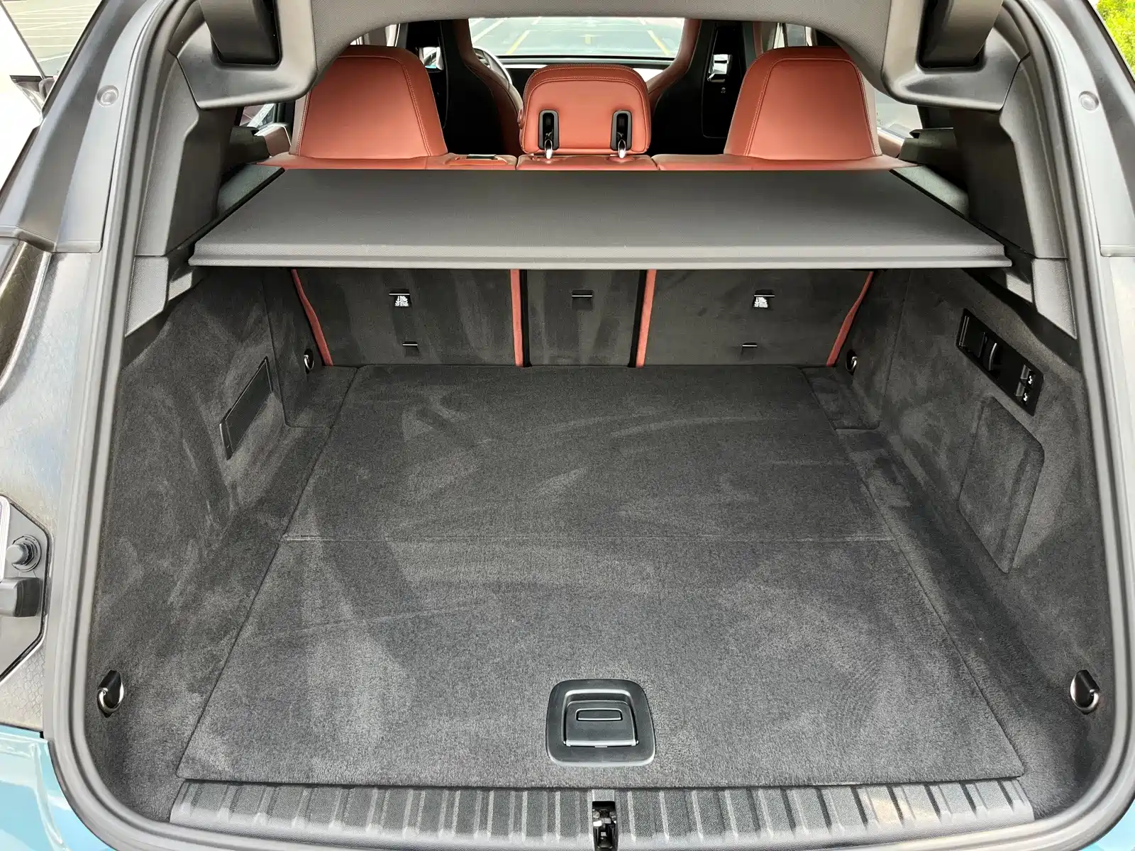 Фото 15 - BMW iX