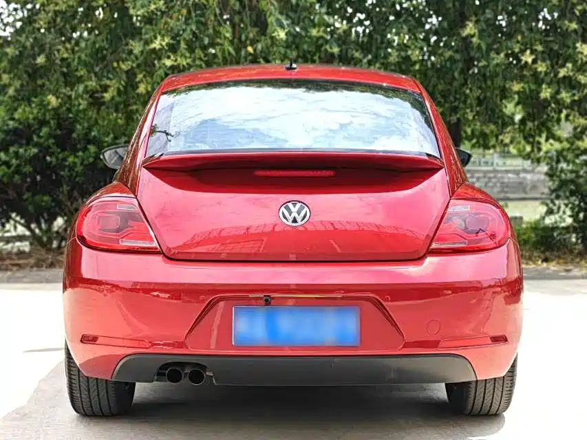 Volkswagen Beetle 2013 1.4TSI Luxury фото 8