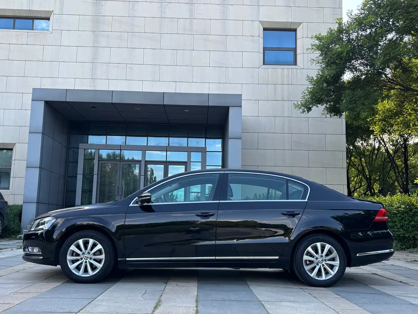 Volkswagen Magotan 2015 1.8TSI Luxury фото 3