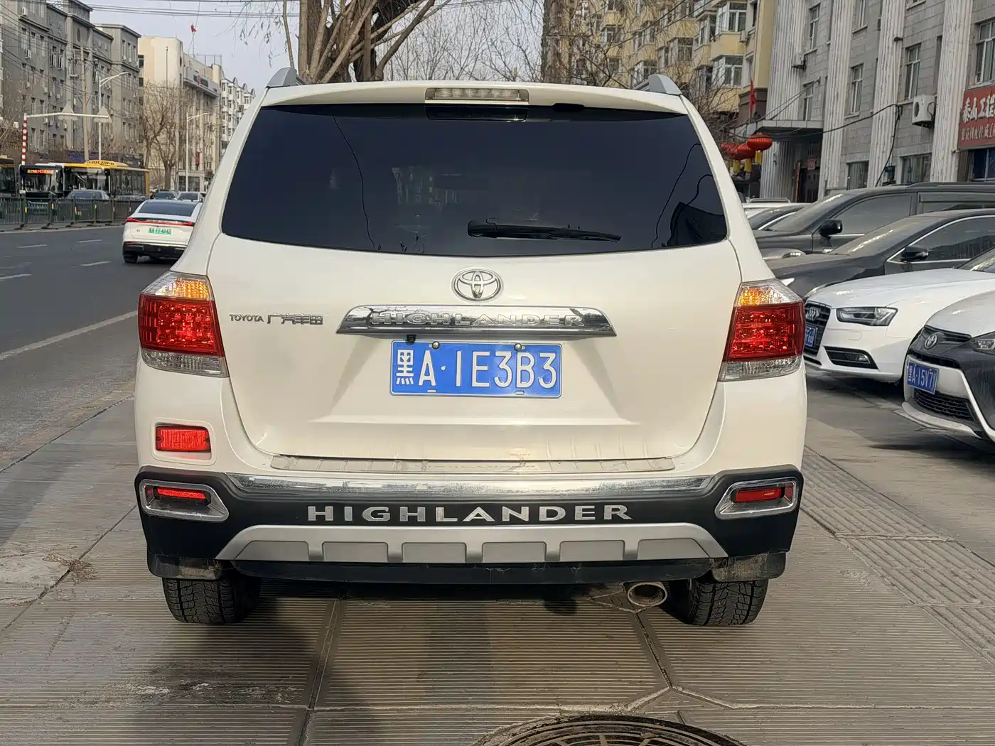 Toyota Highlander 2012 2.7L 2WD 5-seater Elite Edition фото 5