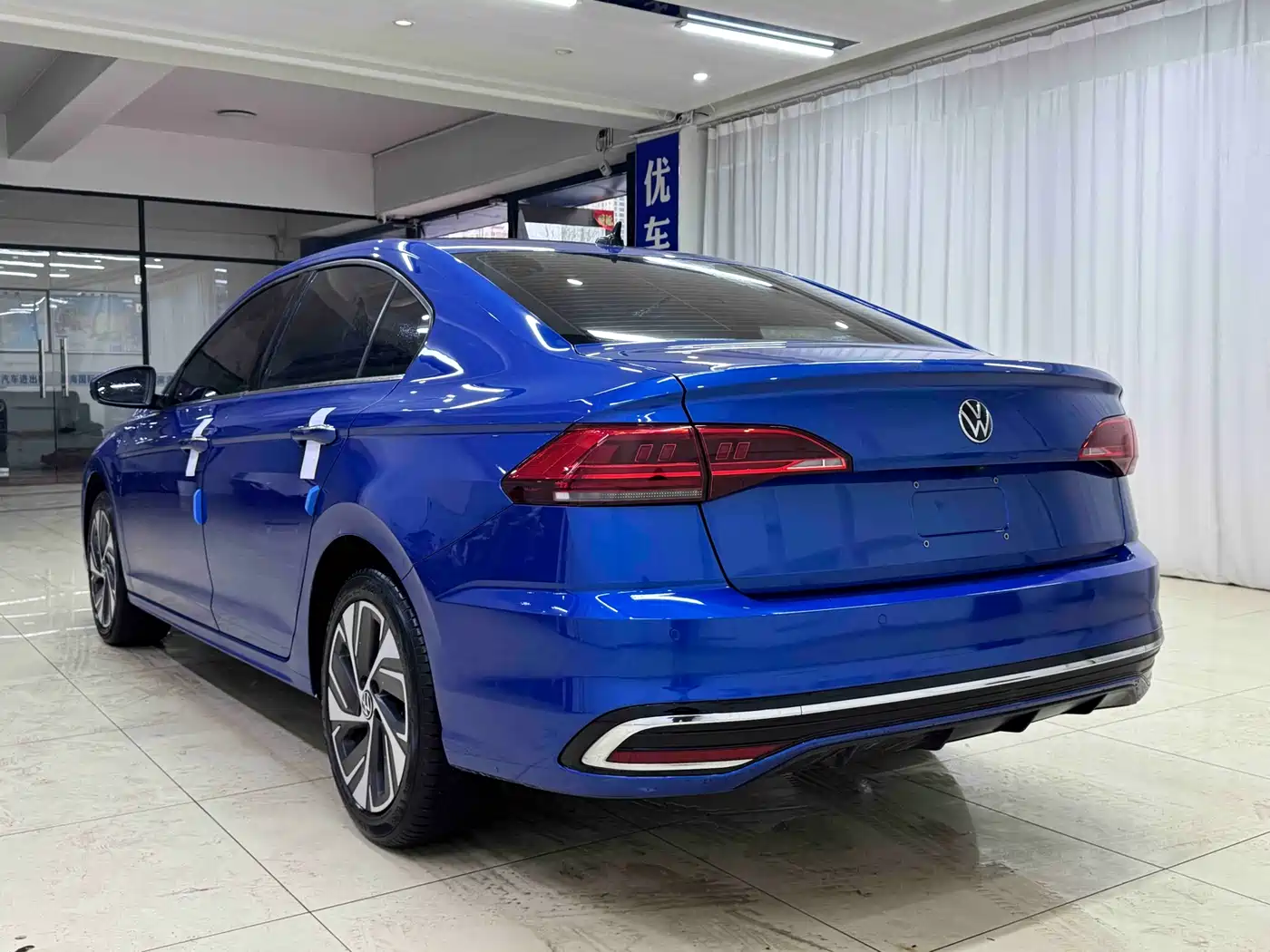 Volkswagen Bora 2023 280TSI DSG Prestige Edition фото 4