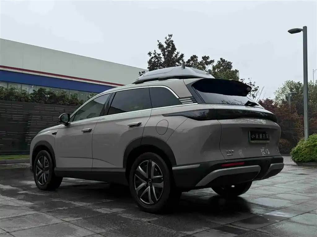 BYD Hai Shi 07 DM-i 2025 150 Pilot+ Edition фото 15