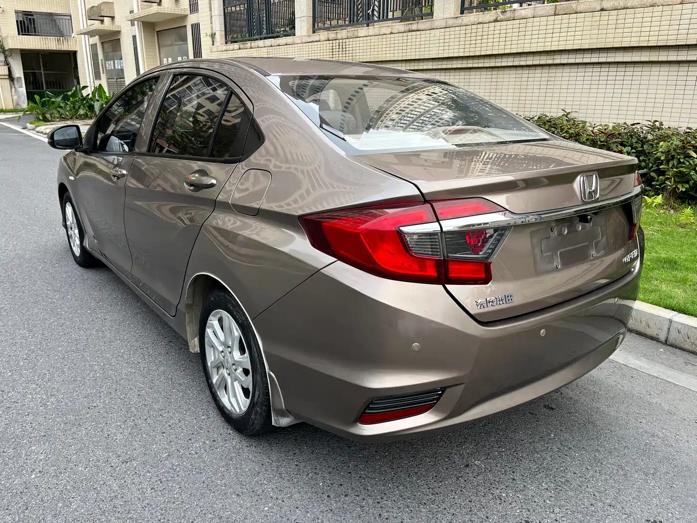 Honda Greiz 2017 2016 1.5L CVT Classic Edition