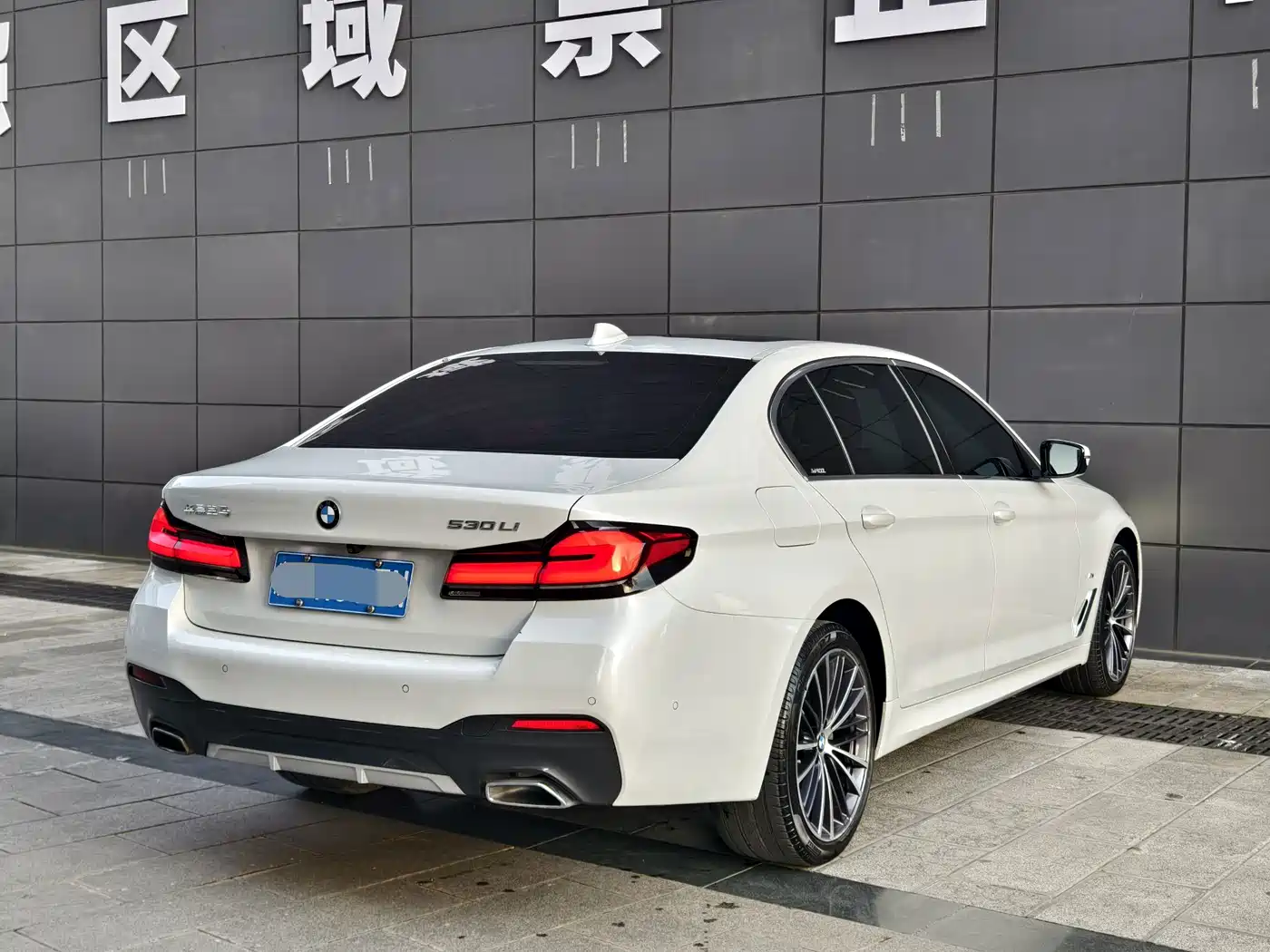 BMW 5 Series, миниатюра 8