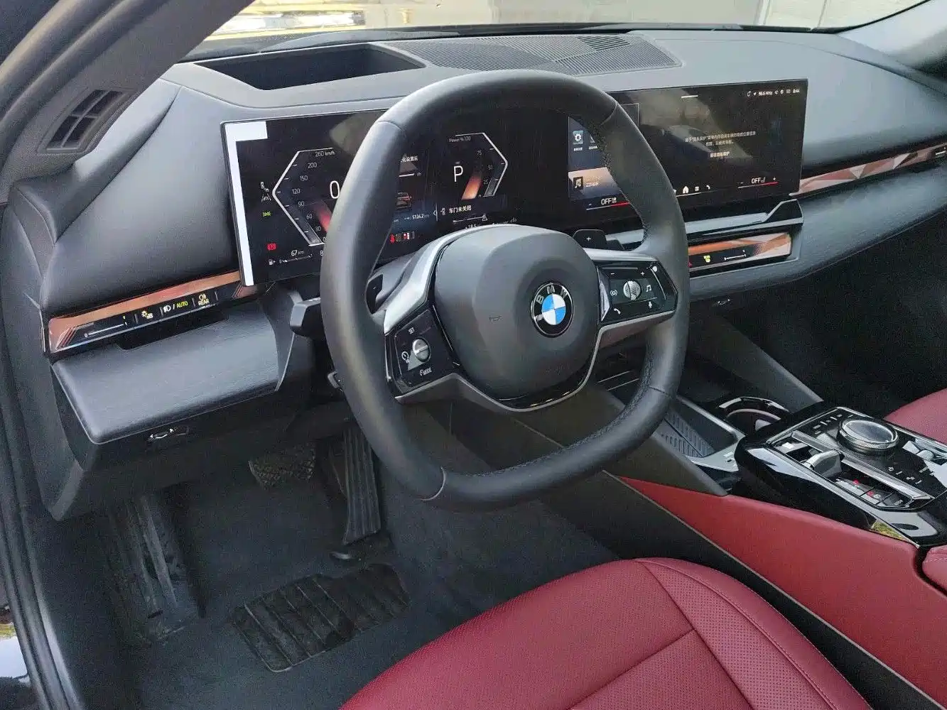 صورة 6 - BMW 5 Series