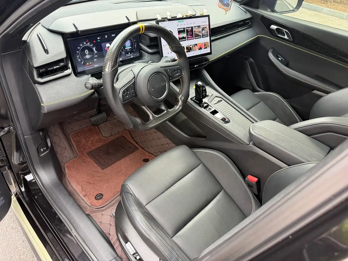 Lynk & Co 03 2023 1.5TD DCT Power Pro фото 4