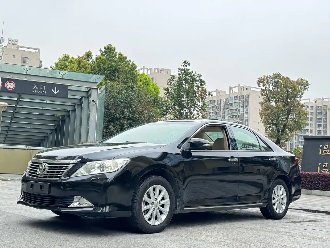 Toyota Camry 2012 2.0G Luxury Edition фото 2