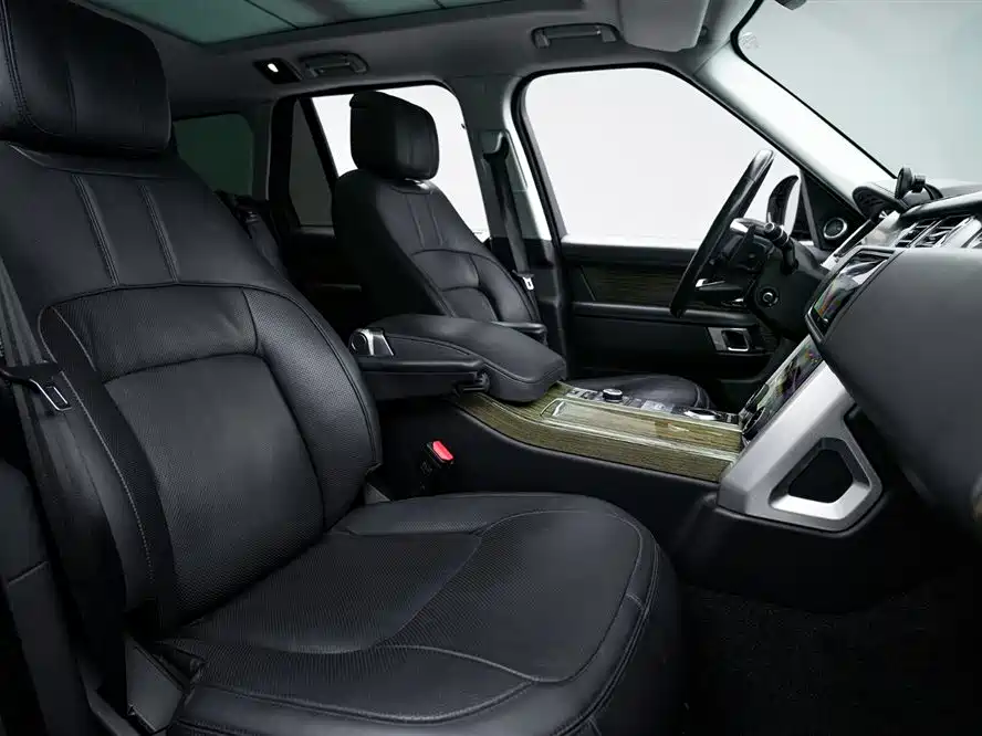 Land Rover Range Rover 2018 3.0 SC V6 Vogue Heritage Edition фото 12