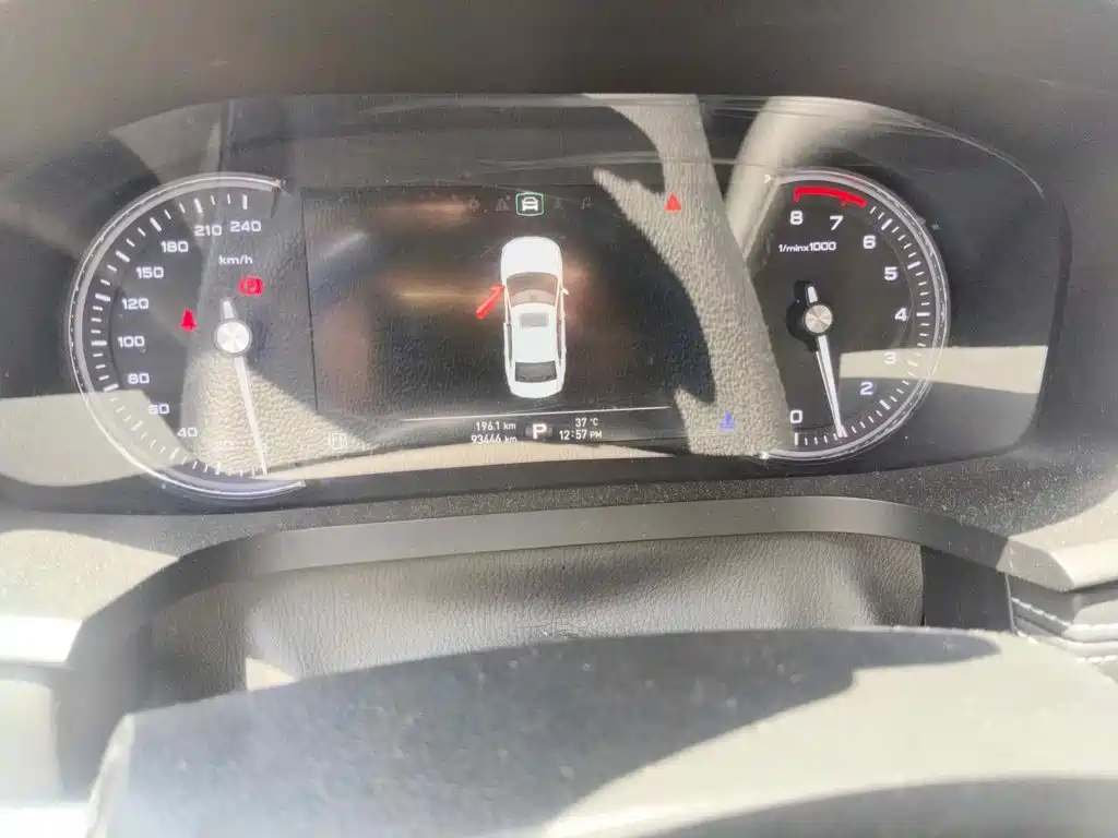 Photo 4 - Roewe i6