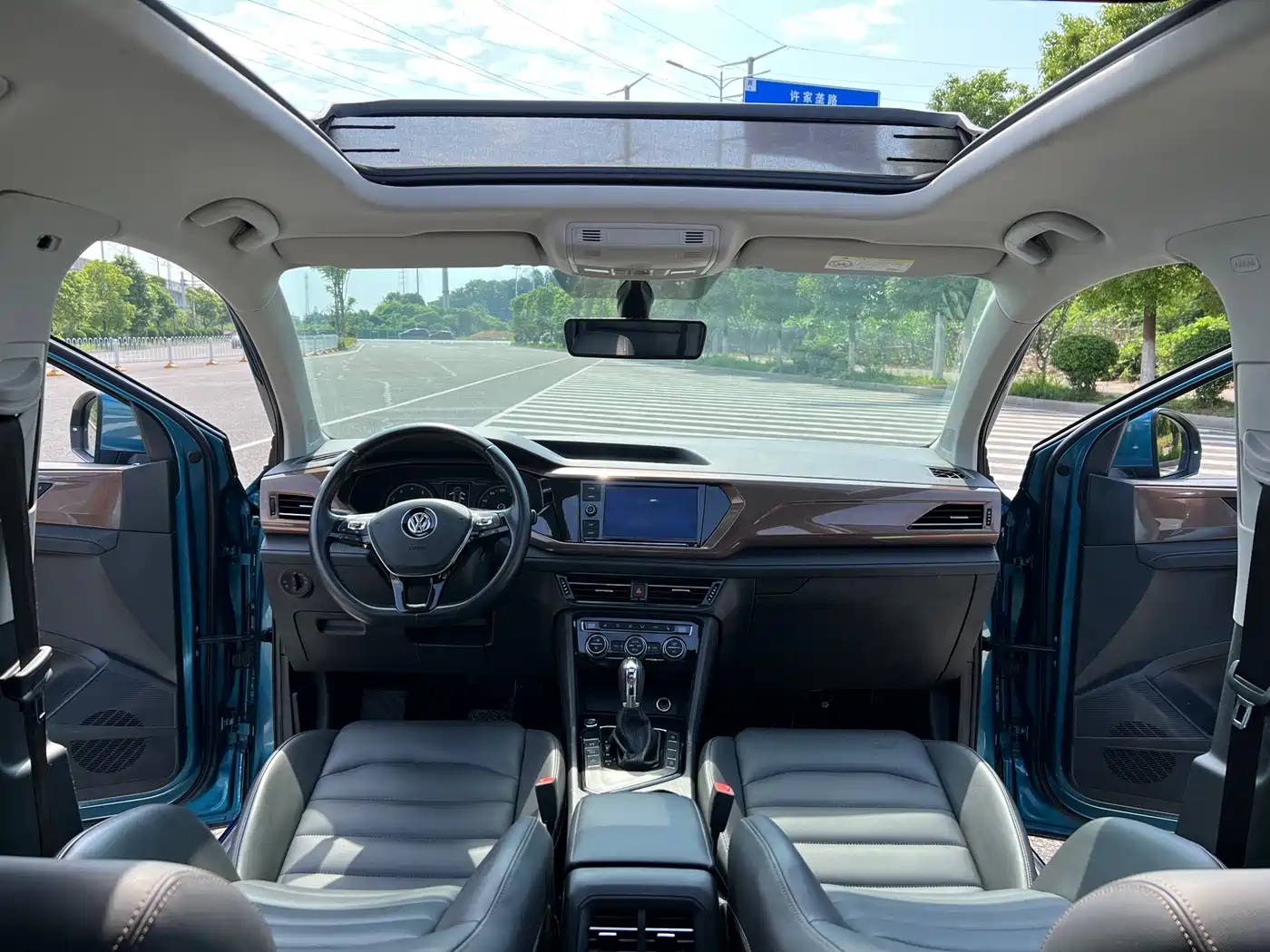 Volkswagen Tharu 2019 330TSI AWD Luxury Edition China VI фото 6