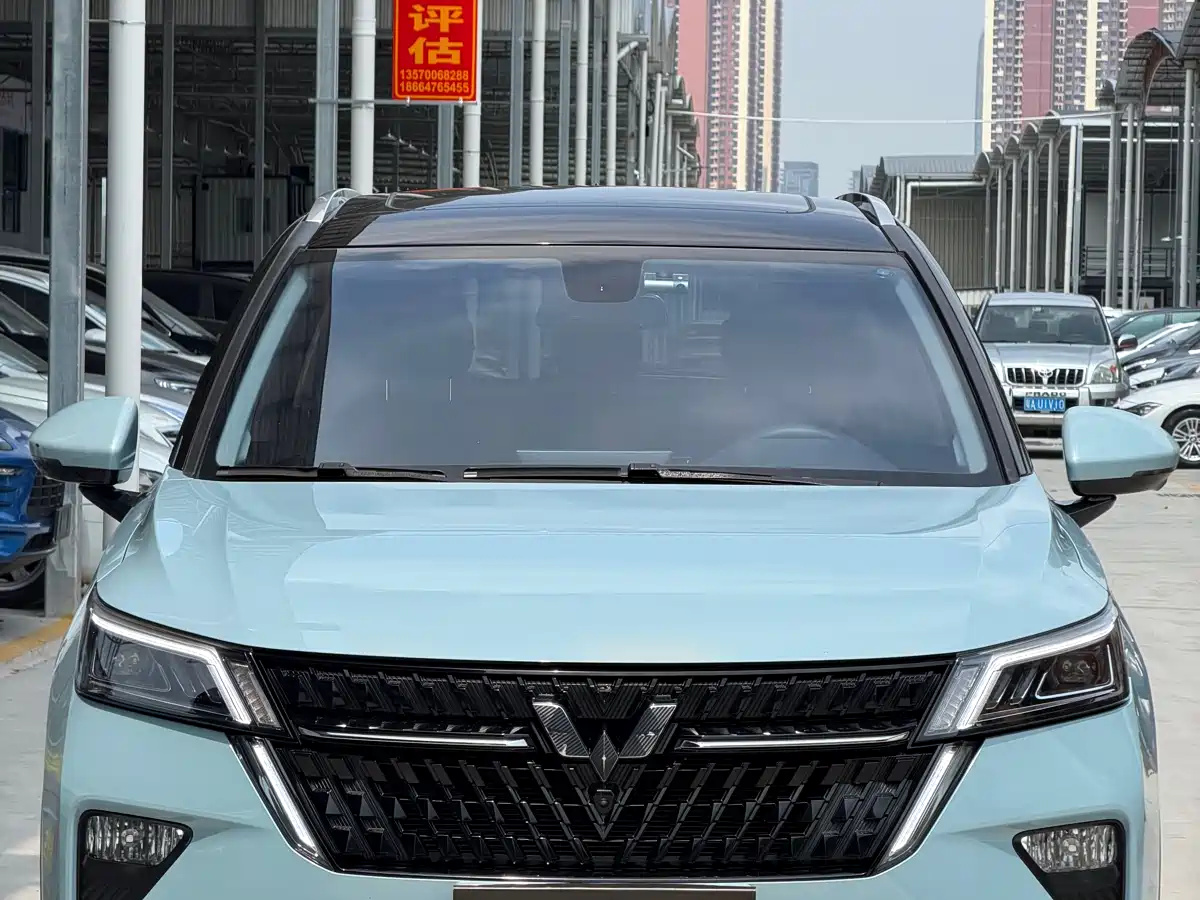 Wuling Motors Wuling Xingchen 2022 2021 1.5T CVT Stellar Edition